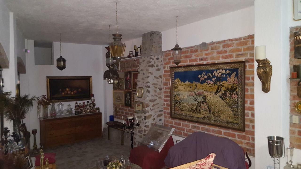 La Casona Azul Bed N Breakfast Santa Rosa de Jauregui Extérieur photo